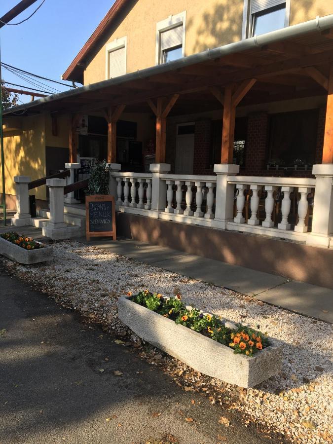 Park Panzio Budapest — Photos 3